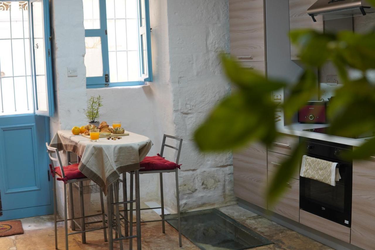 Cospicua Il-Mezzanine Private Traditional And Walking Distance To Bus Terminusヴィラ エクステリア 写真